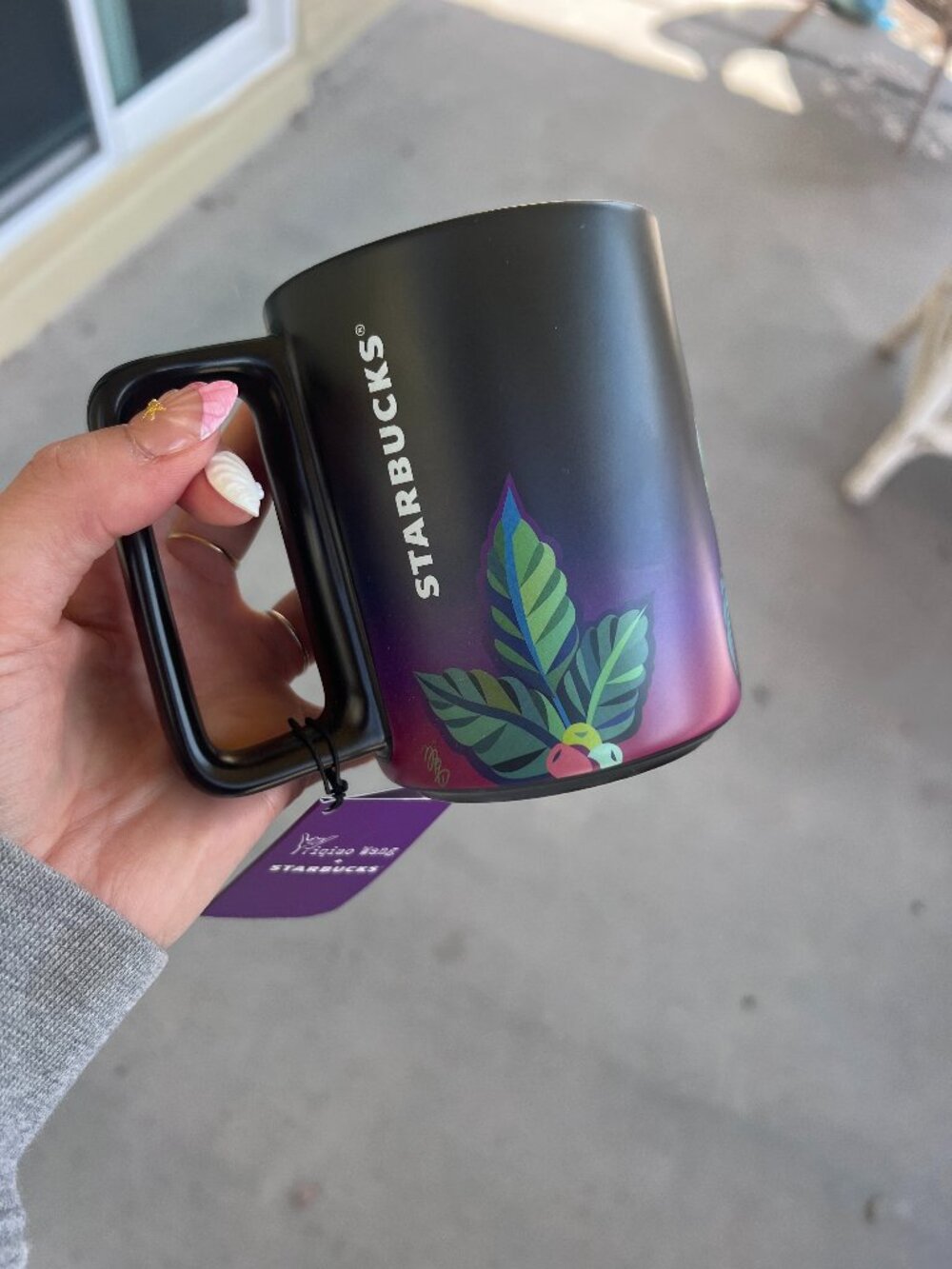 NEW STARBUCKS MUG GIVY